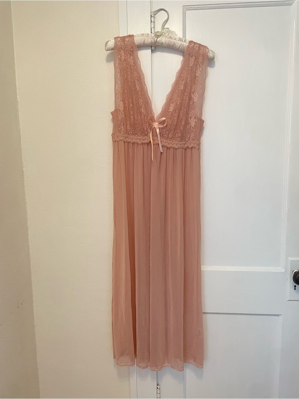 Sheer Lace V-Neck Chemise in Dusty Rose